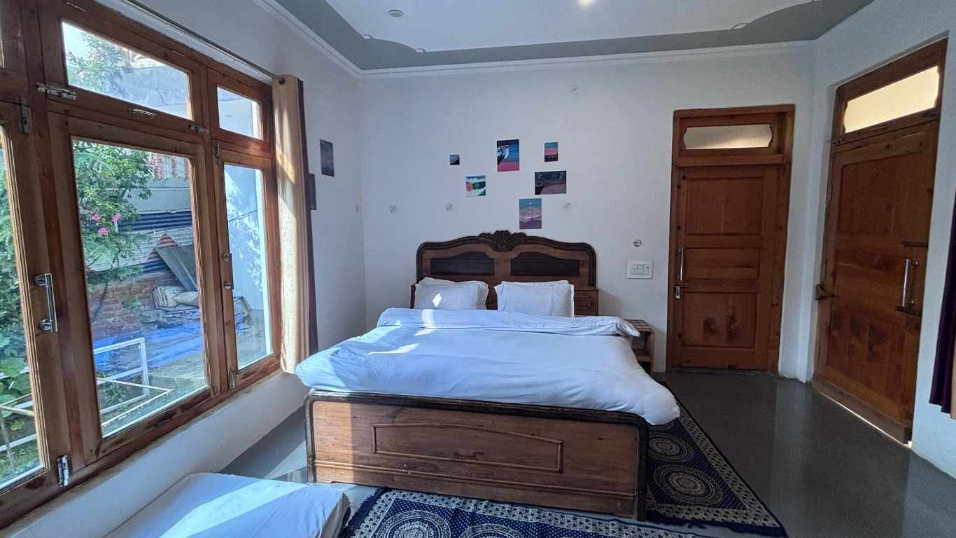 Deluxe Room at Lambhari Hills